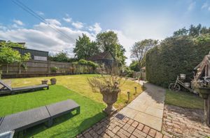 Photo 18- click for photo gallery